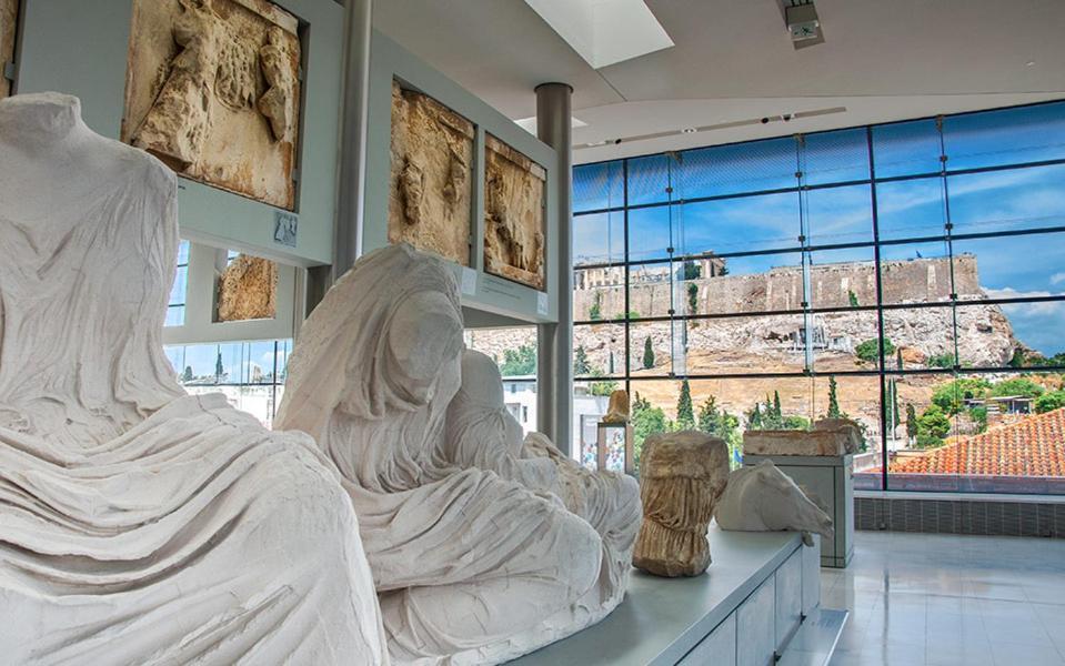 Bring Only Your Toothbrush! Athens Exterior photo